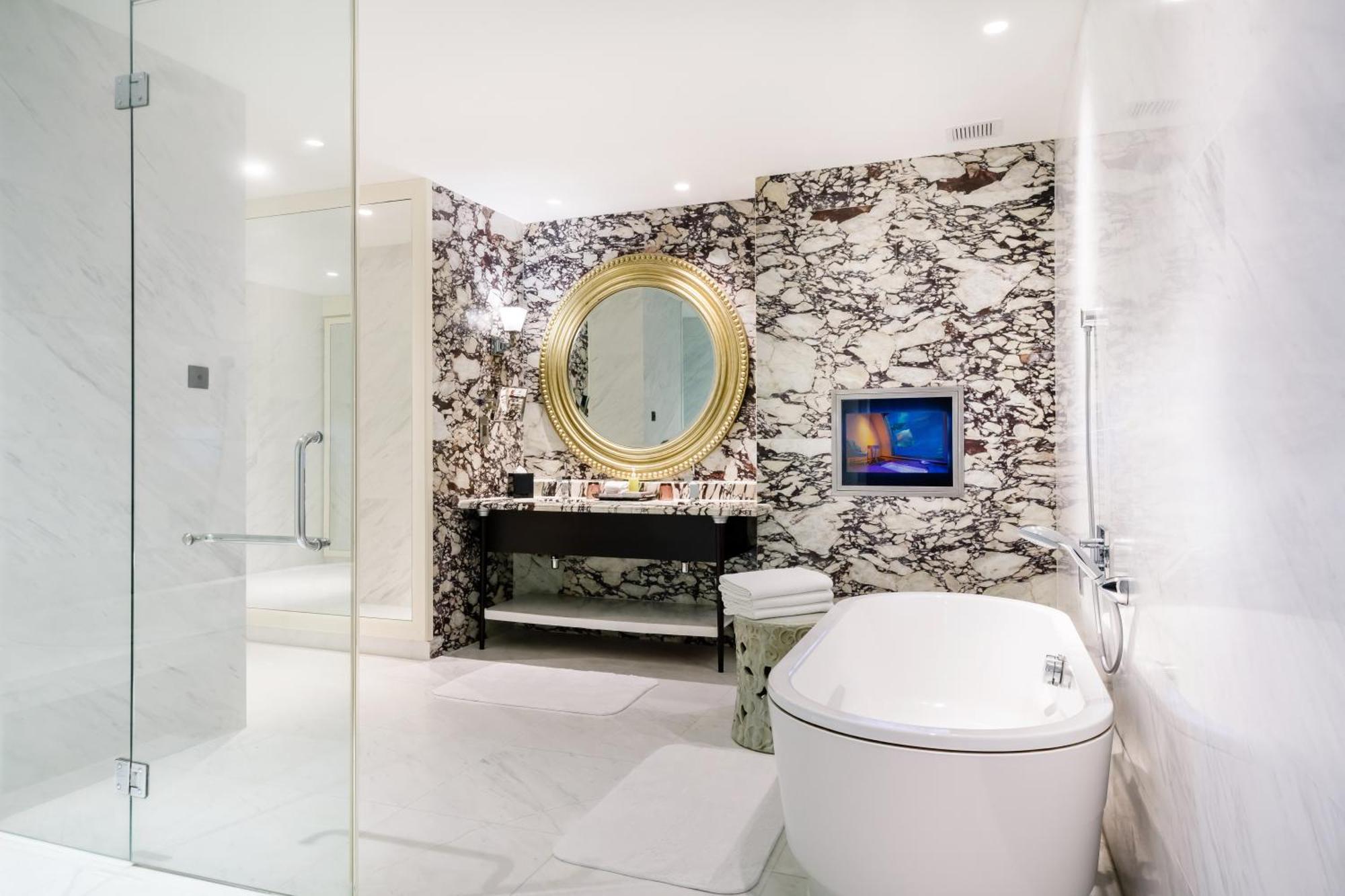 Two Bedroom Deluxe Suite