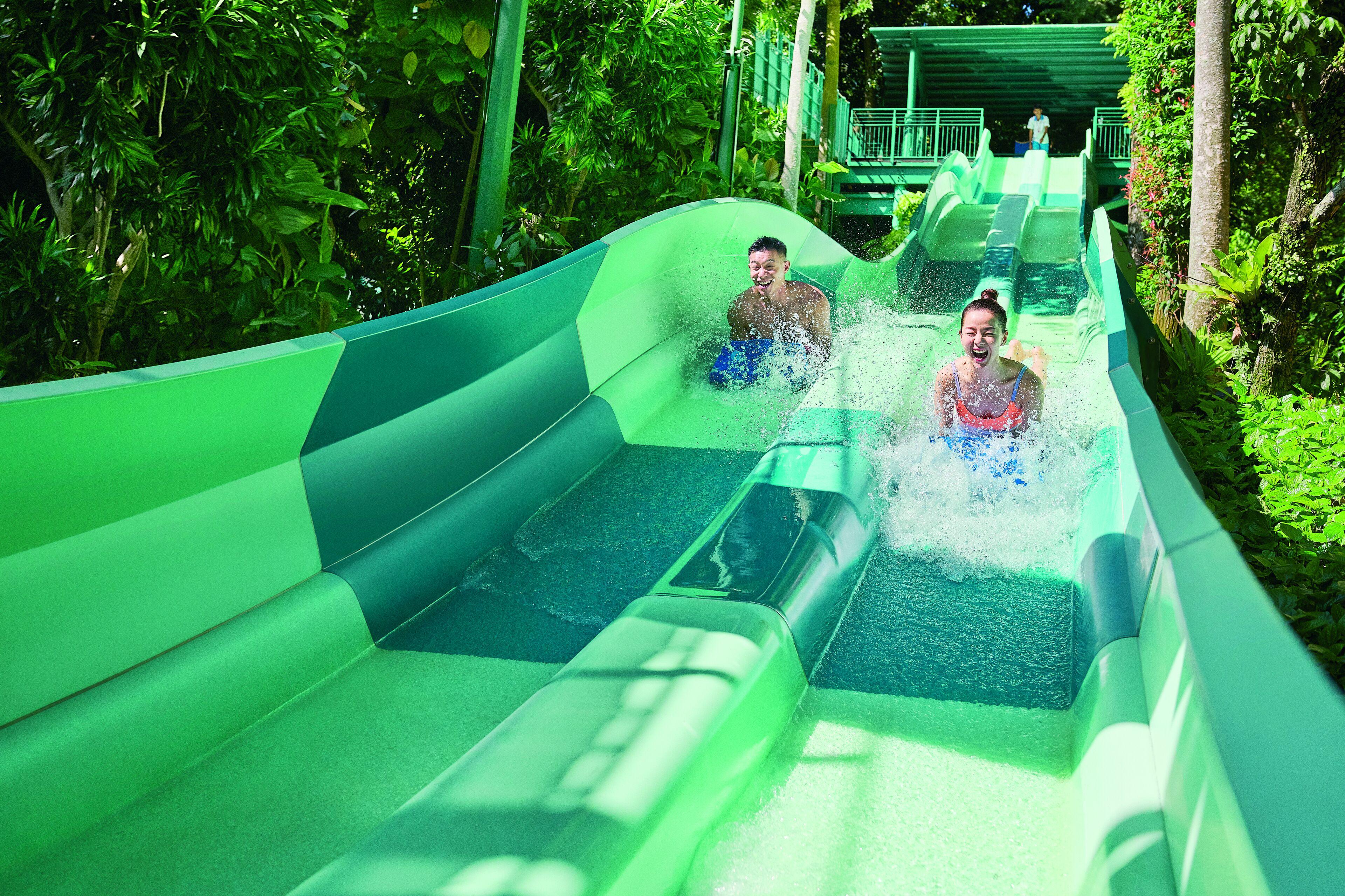 3D2N & Play Deluxe Room complimentary One Tickets to Adventure Cove Waterpark & Singapore Oceanarium